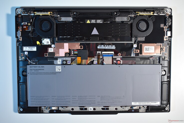Lenovo ThinkPad X9-14: Internals