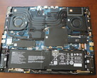 Internal components of the Acer Predator Helios Neo 16S AI. (Image source: Notebookcheck)