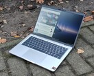 The Dell Pro 14 Plus screen is a bit too dim for outdoor usage (image source: Benjamin Herzig)