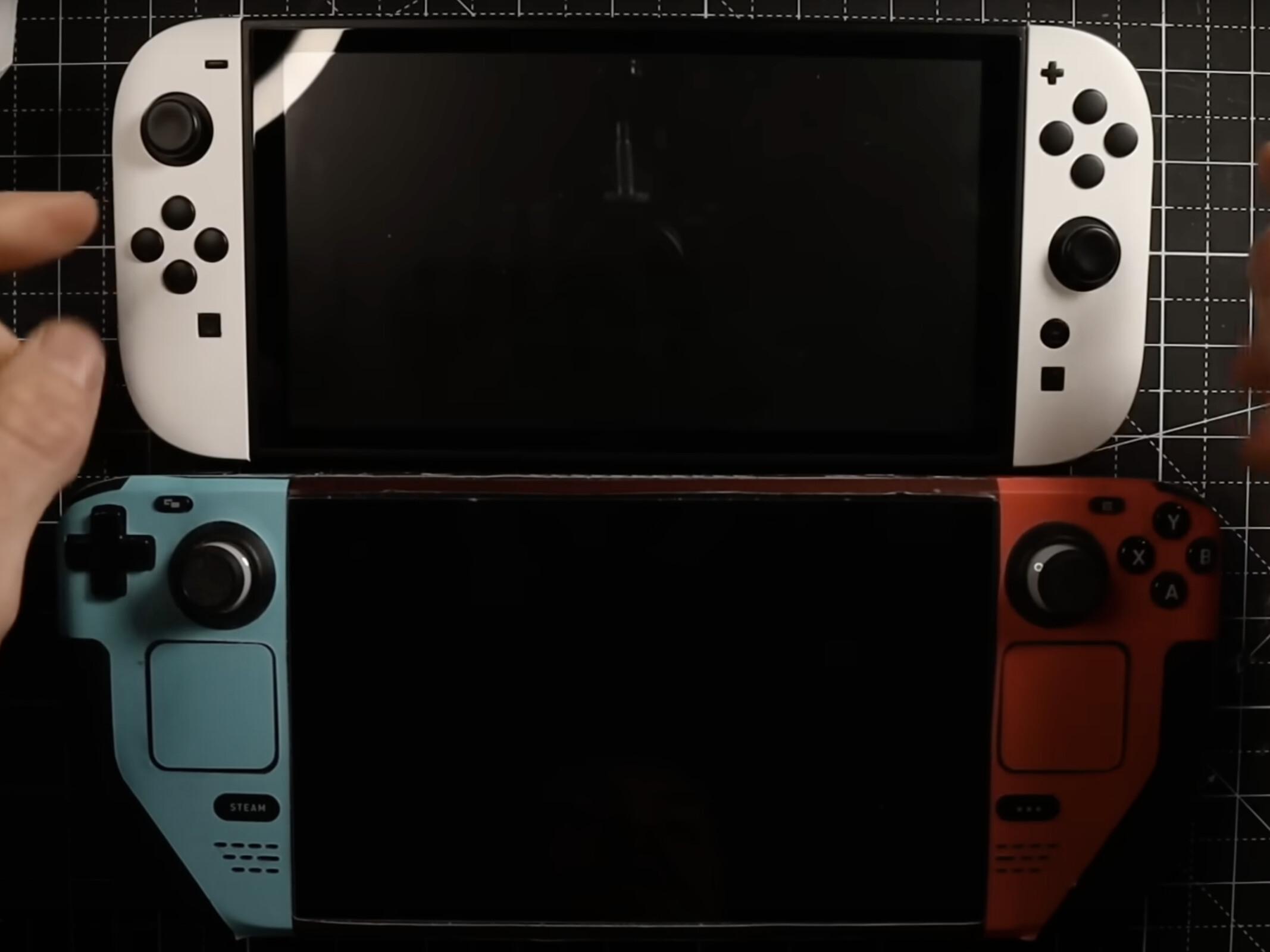 New video shows alleged final Nintendo Switch 2 design compared with ...