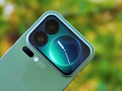 The Xiaomi 17 Pro in green