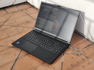 Outdoor (sunny)