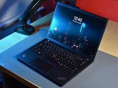 Test du Lenovo ThinkPad E16 G1 AMD : grand PC portable de bureau avec AMD  et écran WQHD - Notebookcheck.fr