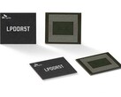 A pair of SK hynix chips (Image source: SK hynix)