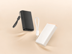 Oppo 80W 15000mAh and 67W 20000mAh power banks in black and white