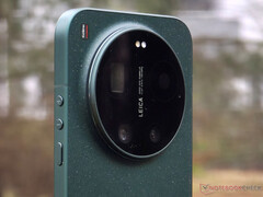 The Xiaomi 17 Ultra will be launching globally in this green colour option.