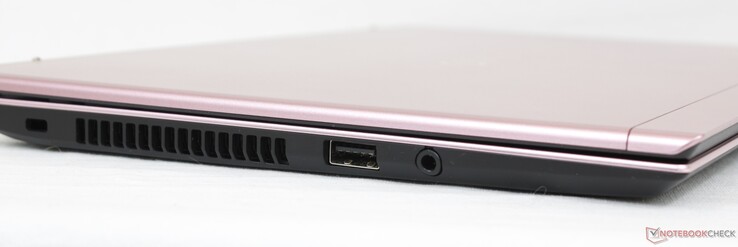 Le Vaio SX12 est un laptop 12 pouces qui mise sur ses ports - Les