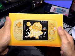 The Ayaneo Pocket Air Mini B.Duck Edition will ship in a special retail box.