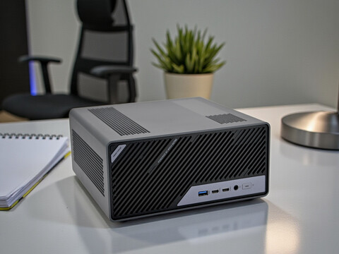 Minisforum MS-02 Ultra