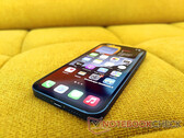 The iPhone 13 can now qualifies for the T-Satellite with Starlink service. (Image source: Notebookcheck)