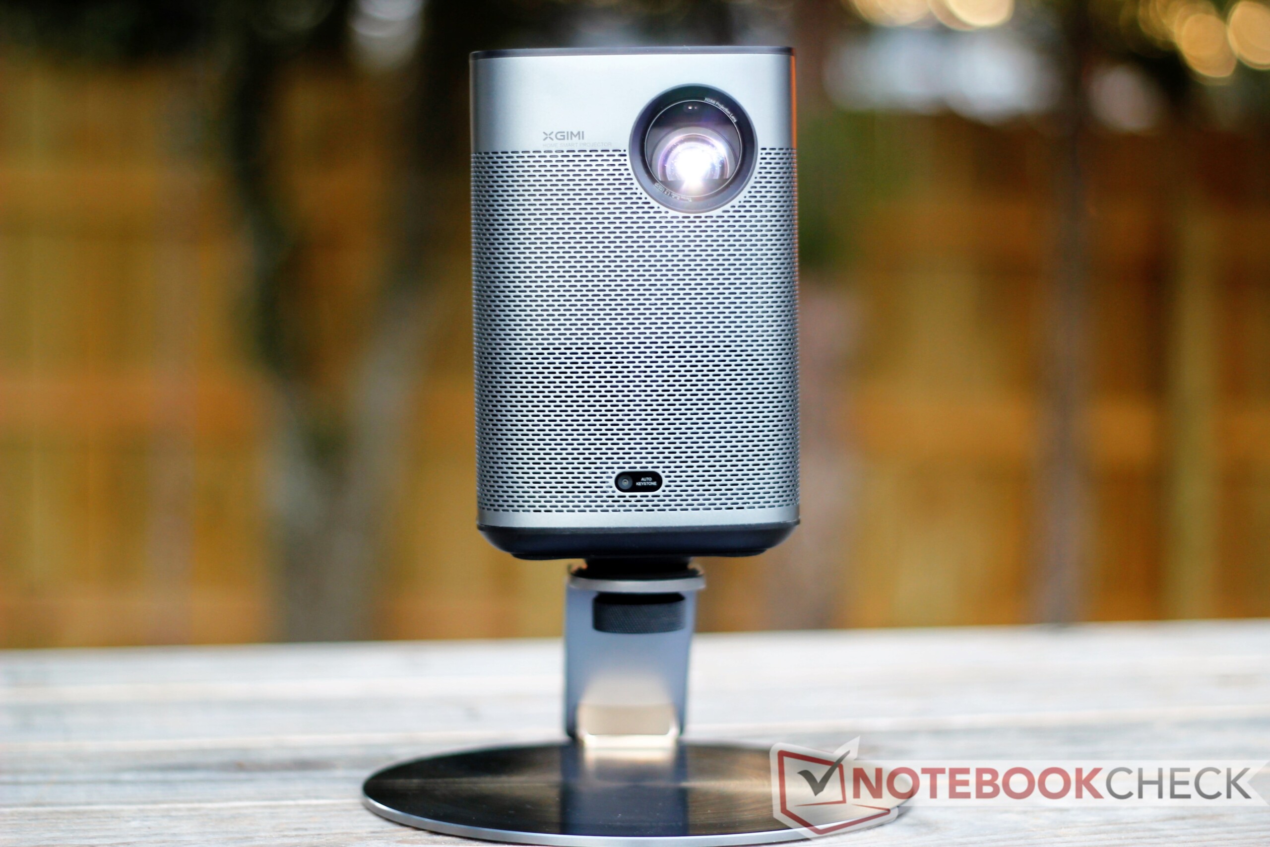 Xgimi Halo Plus (Halo+) portable smart projector hands-on -   News