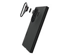 The Aulumu aramid fiber cases come with raised aluminum camera frames that help protect the lenses from damage.
