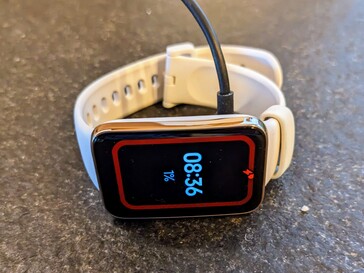Xiaomi Smart Band 7 Pro Review: Bigger, Better, And Bolder