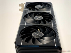The Prime RTX 5080 OC's triple axial-tech fans completely stop in idle
