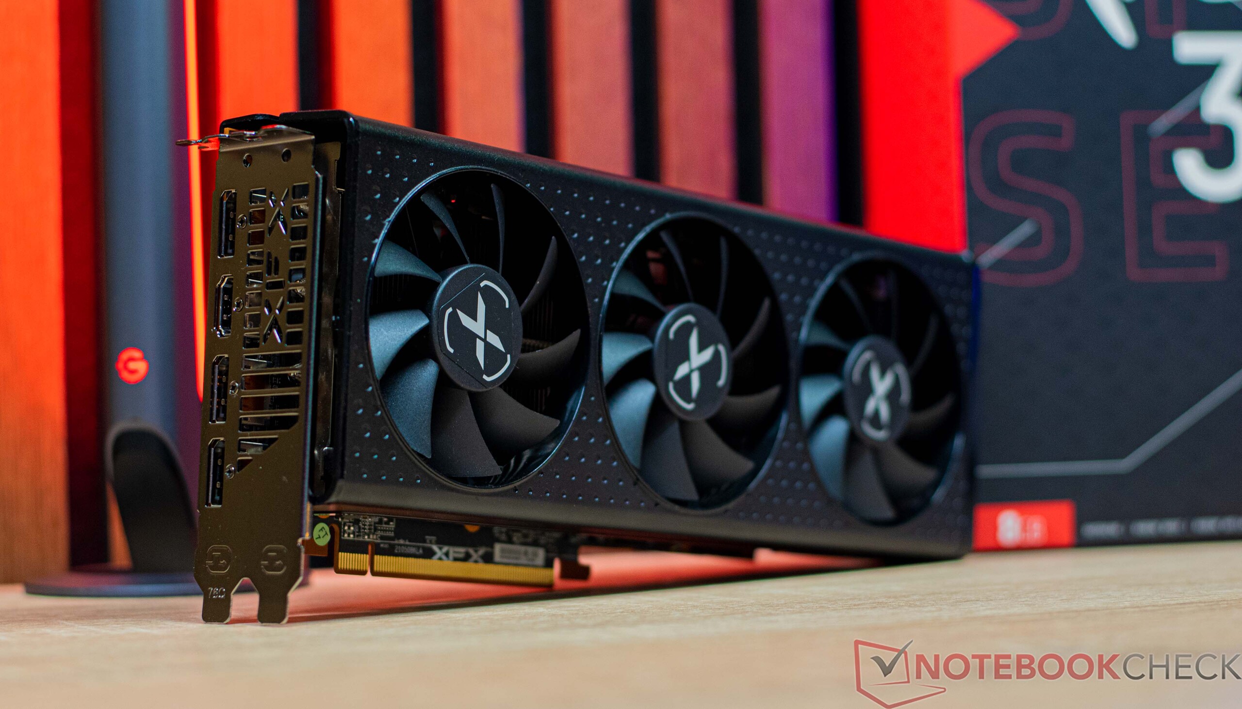 AMD RX 7600 XT review: similar performance, more money