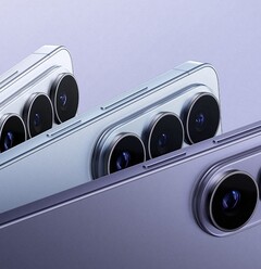 The Galaxy S27 Ultra looks set to retain the secondary zoom lens.