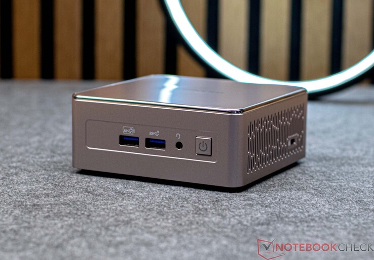 Acemagic AD15 Mini PC review: Powerful NUC alternative with Intel