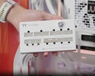 The Dock module of the Thermaltake Dockpower FI PSU.