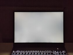 Almost no backlight bleeding