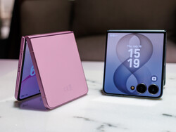The Galaxy Flip8 is available in many colors