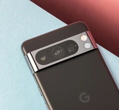 The Pixel 8 Pro. (Source: Andrew Lanxon/CNET)