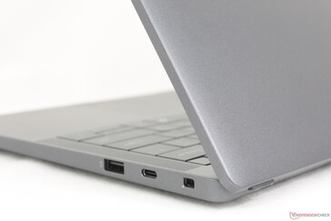 Textured matte aluminum surface hides fingerprints very well
