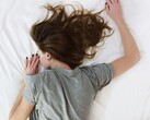 A woman sleeping (Image source: Vladislav Muslakov/Unsplash)