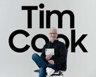 Tim Cook has switched to a Galaxy Fold — technically.