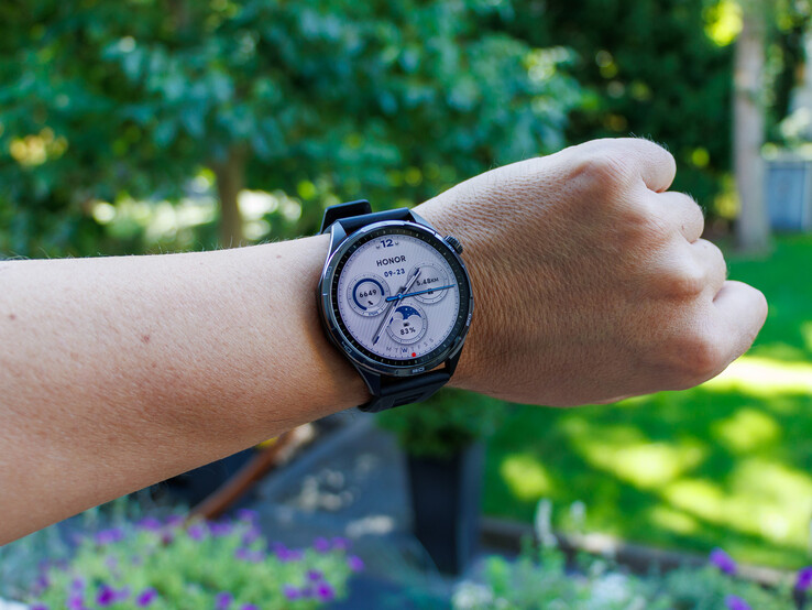 Honor Watch 6 in the Shadows