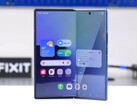 iFixit's teardown indicates that the Samsung Galaxy Z Fold 7 is very difficult to repair. (Image source: iFixit)