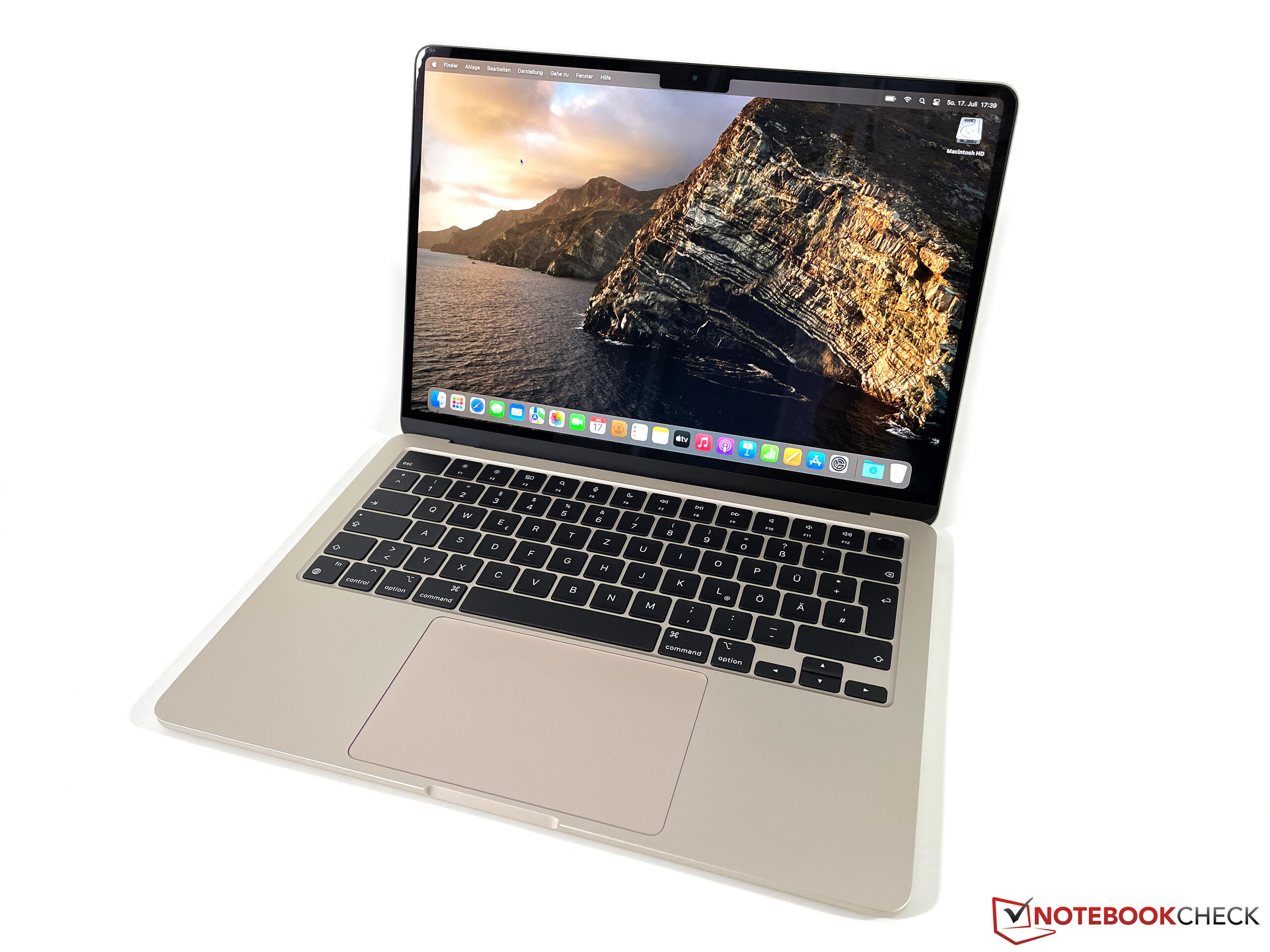 MacBook Air 15 review: The MacBook Air 13, but bigger