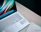 Asus VivoBook S 15 OLED Snapdragon 8-core laptop review - An almost silent everyday companion with the Snapdragon X Plus