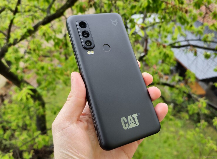 Caterpillar CAT S75 review - Outdoor smartphone with satellite  communication and underwater camera -  Reviews