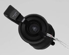 The Final DX4000 CL closed-back headphones are designed to replicate a wide soundstage.