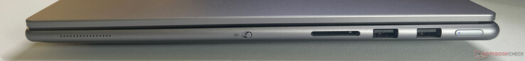 Right: SD card reader, 2x USB 3.1 Gen1 Type-A