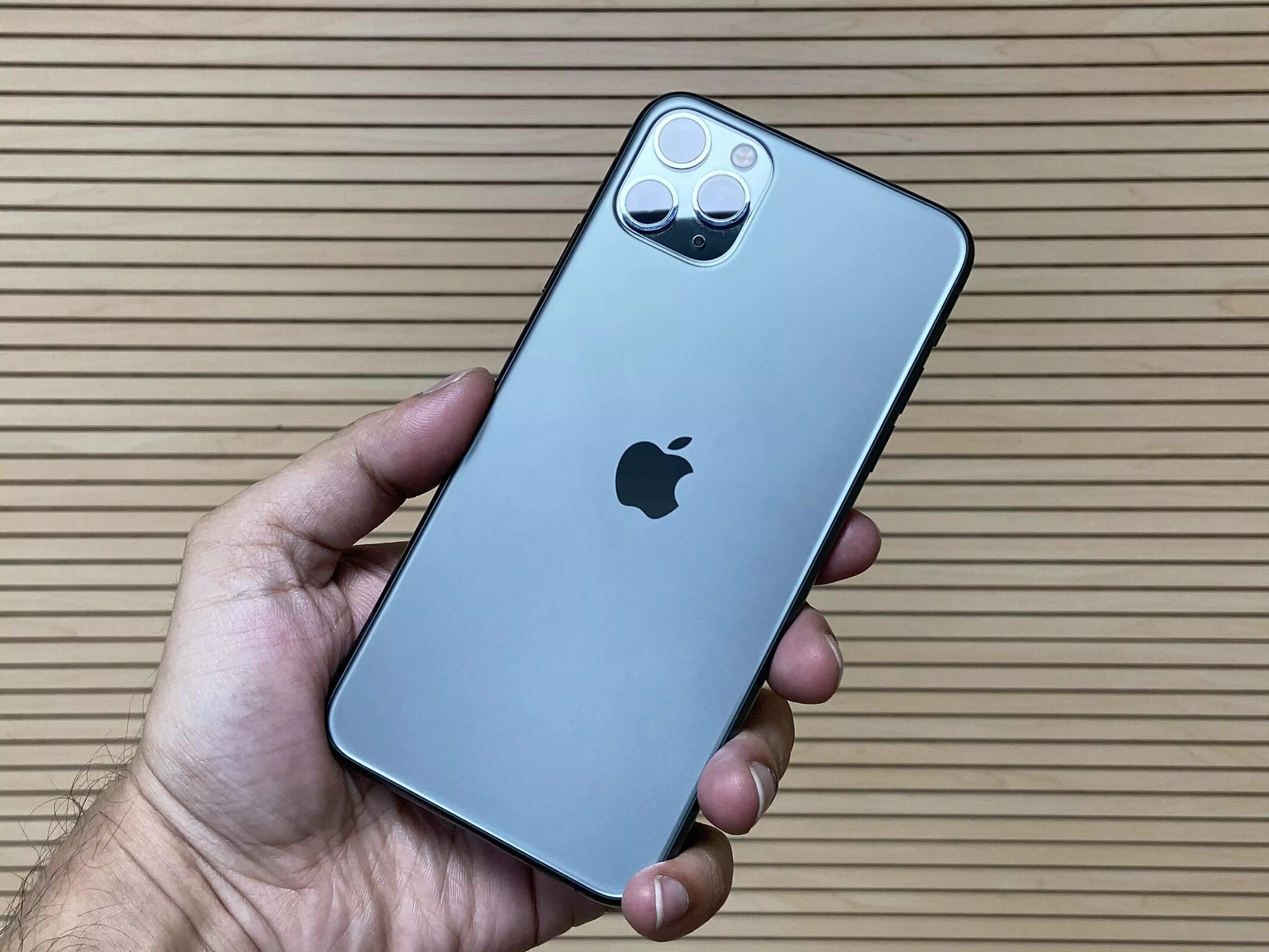 Some iPhone 11 Pro series units may be suffering from a