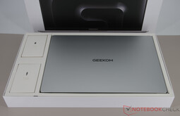 Geekom GeekBook M16