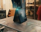 Spider-Man's fabricator makes him a Galaxy Z Flip 7.