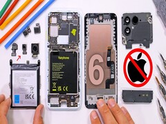 Fairphone 6 JerryRigEverything video thumbnail (image source: @JerryRigEverything)