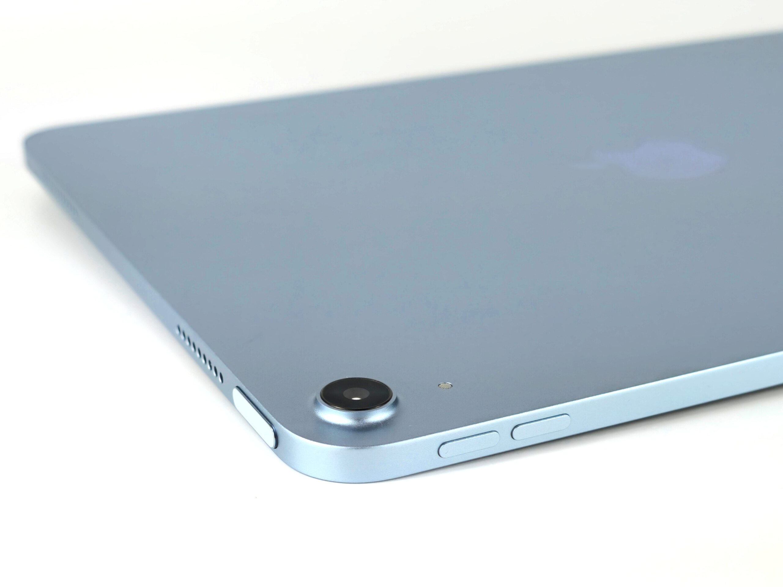 Apple iPad Air 11 (2024) Gen 6 review The powerful Apple tablet with