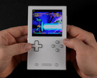 Ayaneo Pocket Vert flaunts a Game Boy layout with four buttons, dual touchpads, shoulder buttons, a fighting game-grade D-Pad, and powerful internals. (Image Source: ETA Prime)