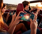 The Oppo Reno 15 Pro Mini is similarly compact as the Apple iPhone 17 (Image source: Oppo)