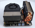 The FA65G features custom CPU and GPU coolers and a rare MXM GPU setup. (Image Source: 小明白 on Youtube)