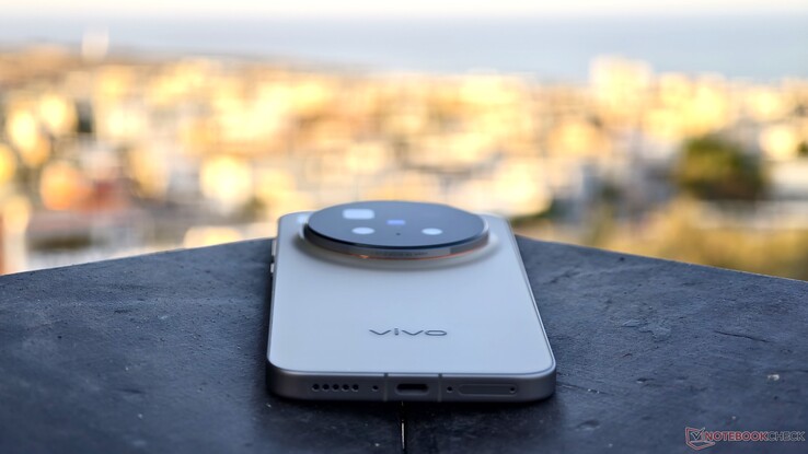 Vivo X200 Ultra