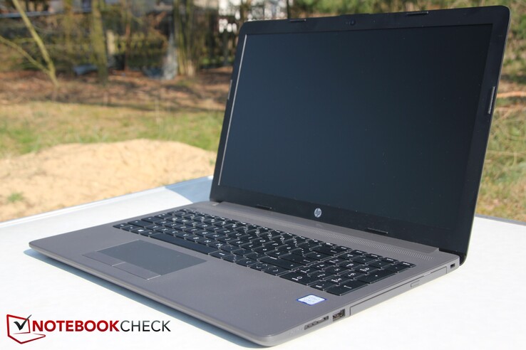 HP 250 G7 Notebook PC i5
