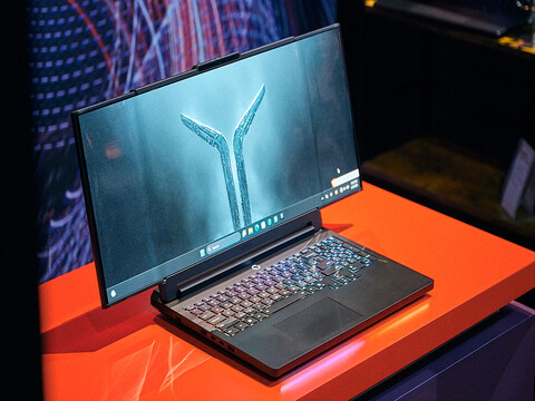 A rollable OLED-Legion, and the "perfect" laptop? - Lenovo @CES2026
