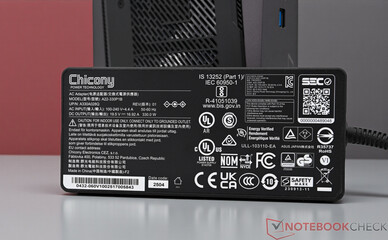 330-watt power supply unit (19.5 V; 16.92 A)