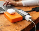 The CorePlus is a modular power bank with a power outlet (Image source: CorePlus)