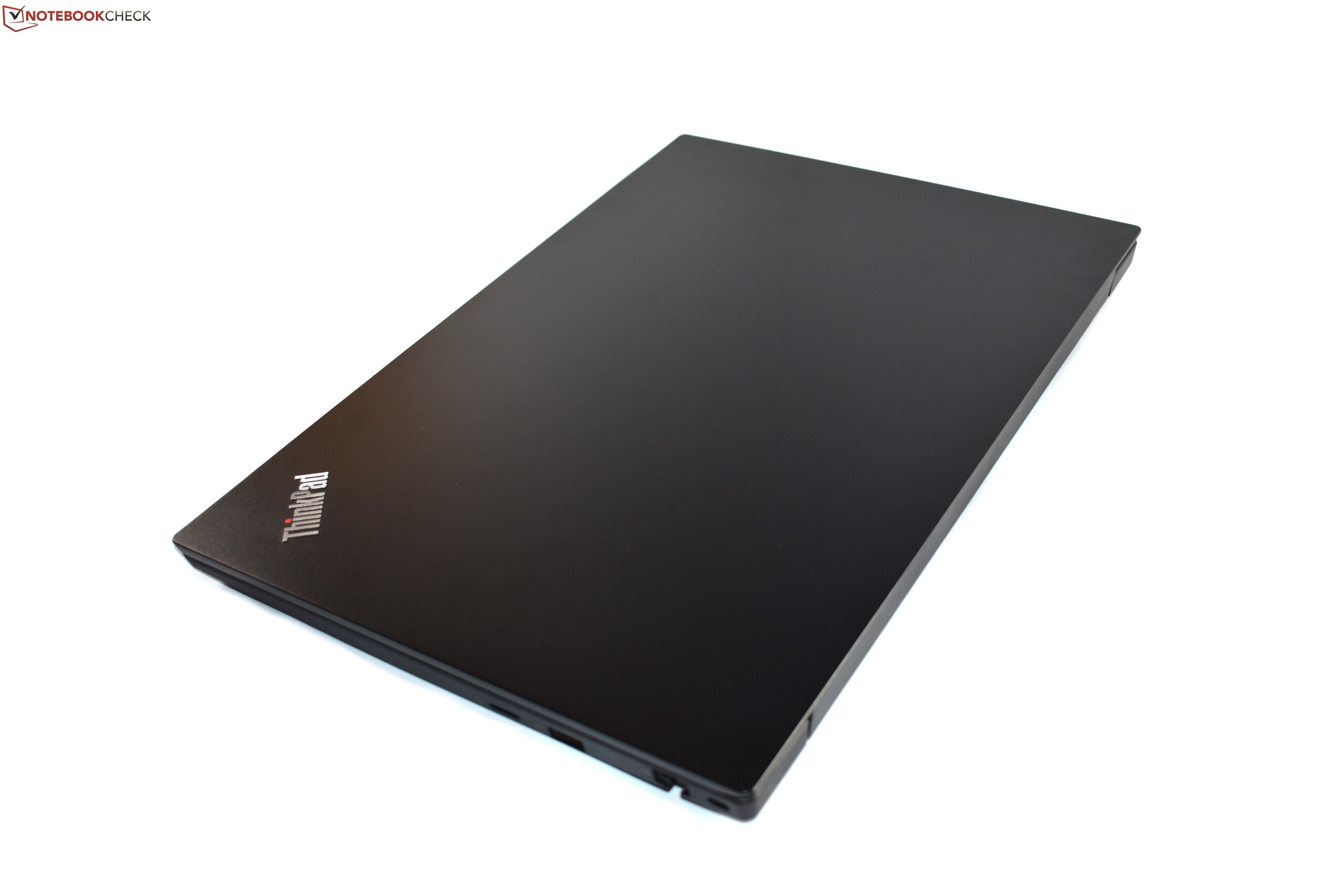 Lenovo ThinkPad E580 (i7-8550U, RX 550) Laptop Review - NotebookCheck ...