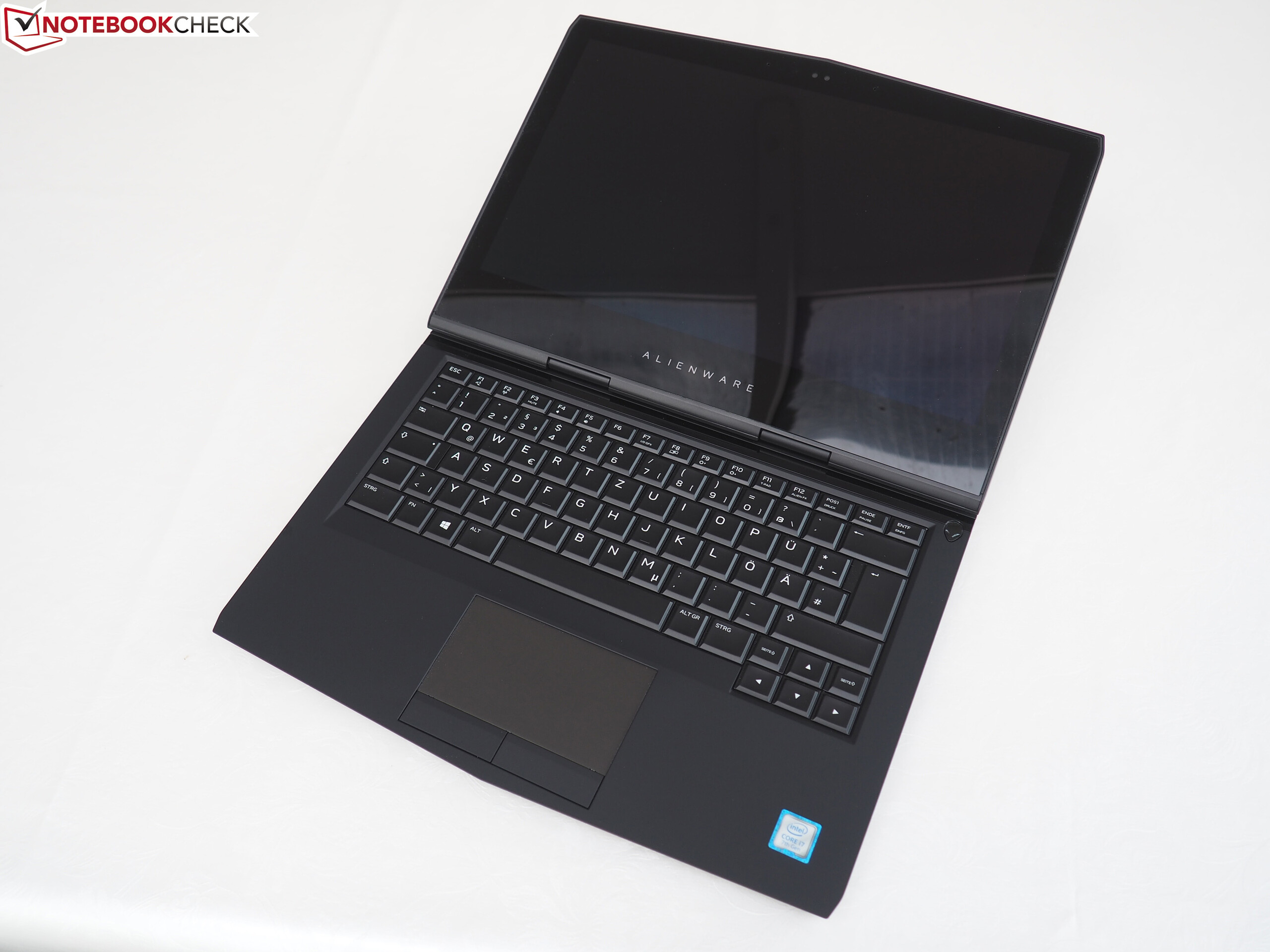Alienware 13 R3 (FHD, i5, GTX 1050 Ti) Laptop Review ...